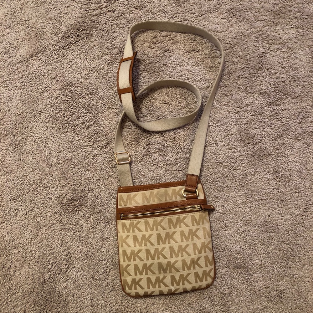 Michael Kors crossbody